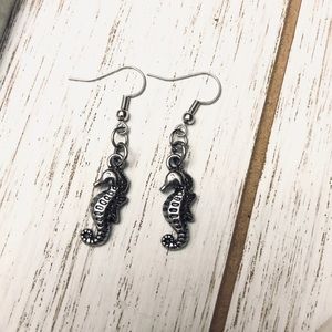 Silver Seahorse Earrings